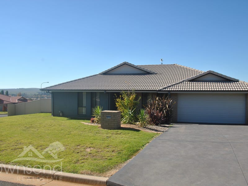 6 Meek Street, Blayney, NSW 2799 Property Details