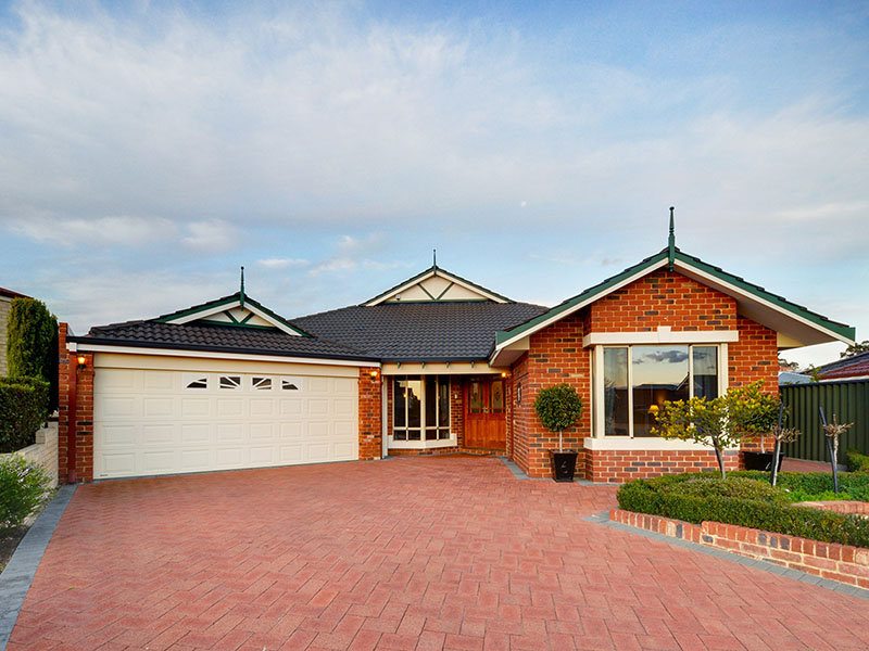 15 Chittering Vista, Pearsall, WA 6065 Property Details