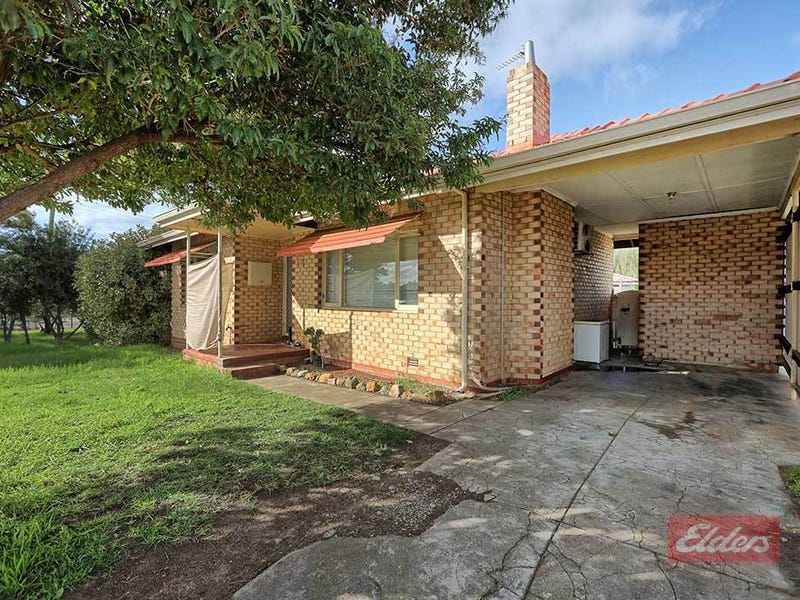 105 Clayton Road, Narrogin, WA 6312