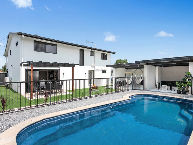 Houses for Sale in Banksia Beach, QLD 4507