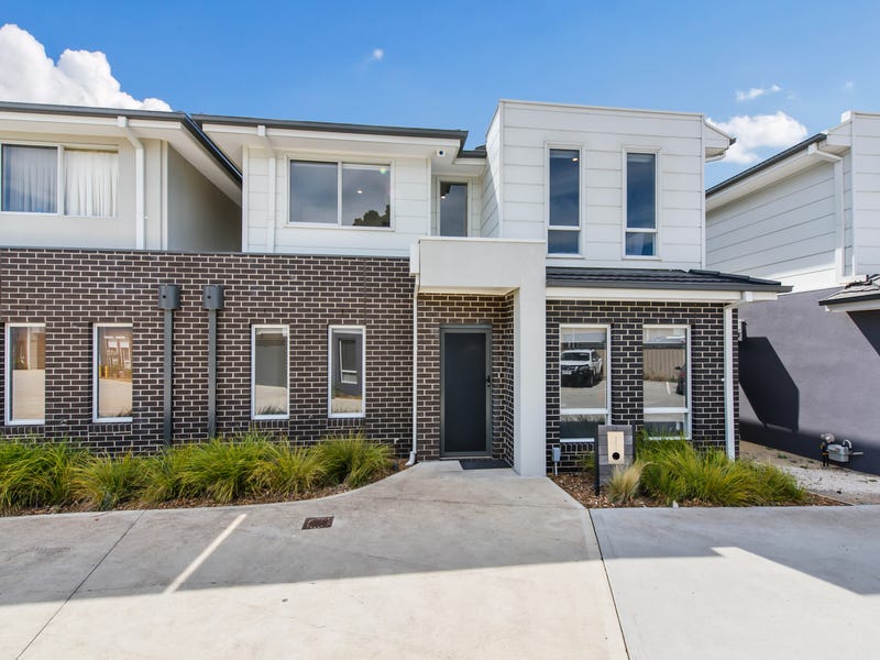 12 Kangaroo Paw Court, Taylors Lakes, VIC 3038