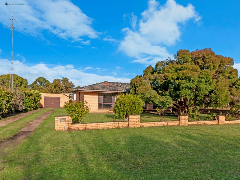 15 Palmerston Street, Macarthur, Vic 3286 Property Details