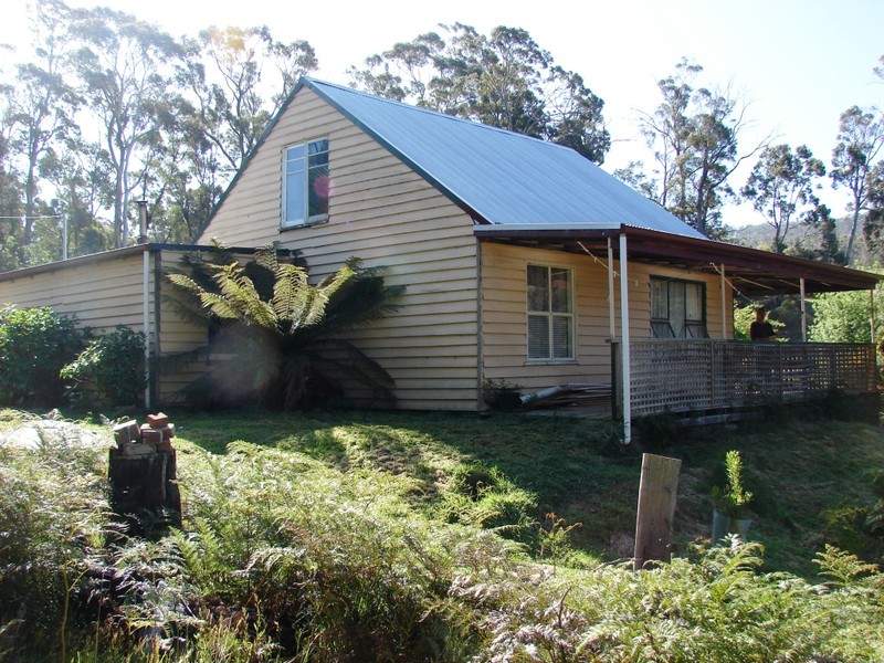 286 Roaring Beach rd, Nubeena, Tas 7184 Property Details