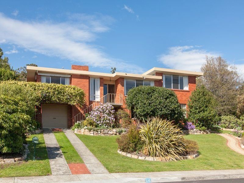 206 Carella Street, Howrah, TAS 7018