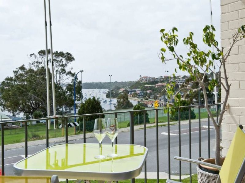 63 Clayton Street, East Fremantle, WA 6158