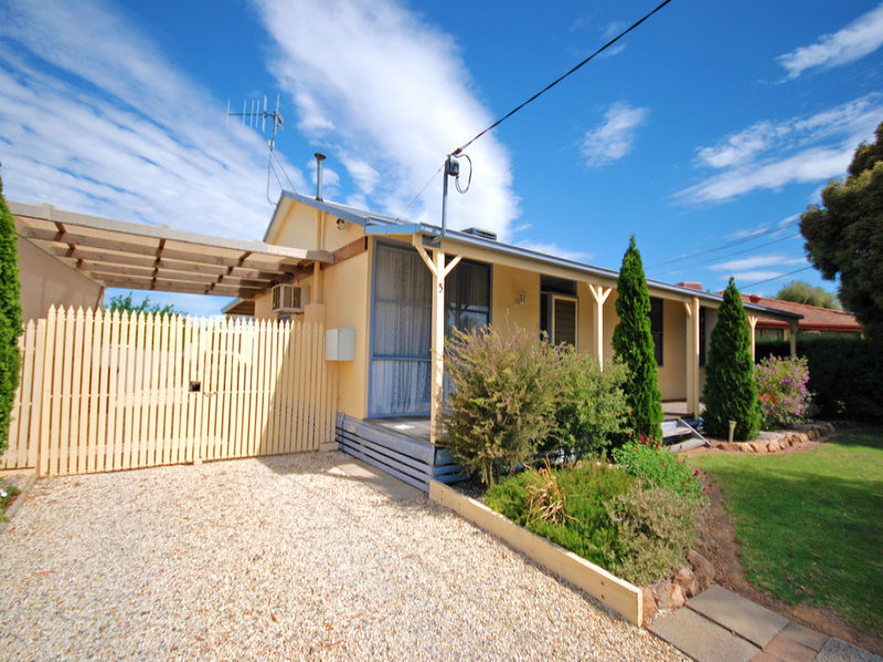 5 Gange Street, Mooroopna, VIC 3629