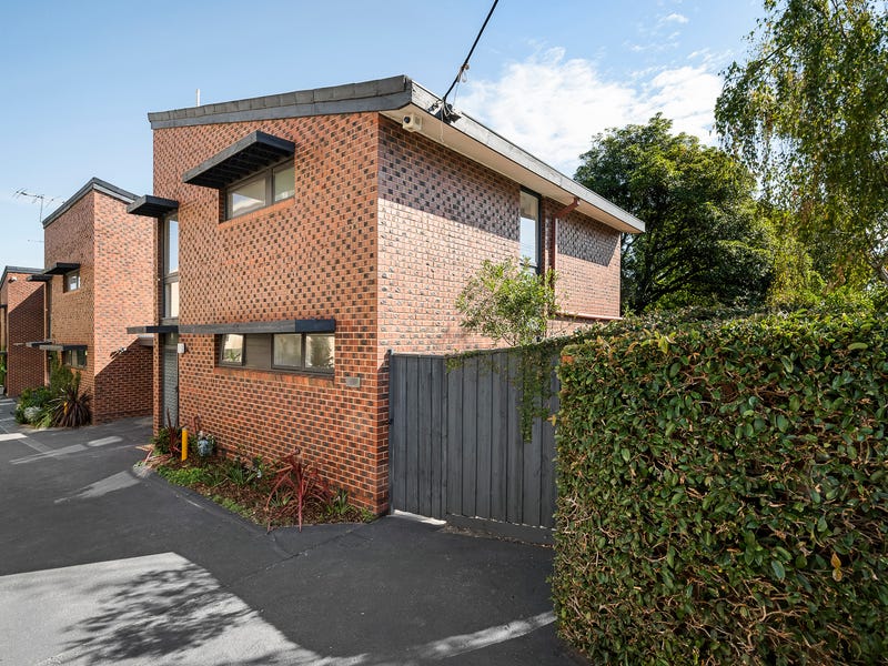 1/198 Cotham Road, Kew, Vic 3101 Property Details