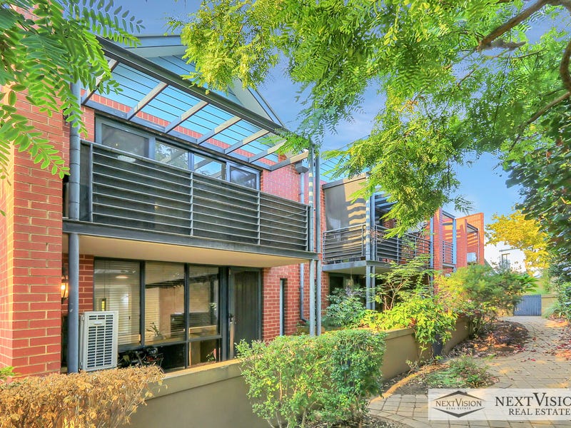 15/27 Burns Street, North Fremantle, WA 6159