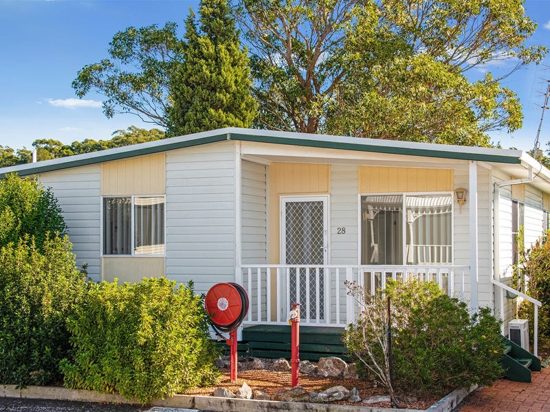 28 First Avenue, Green Point, NSW 2251
