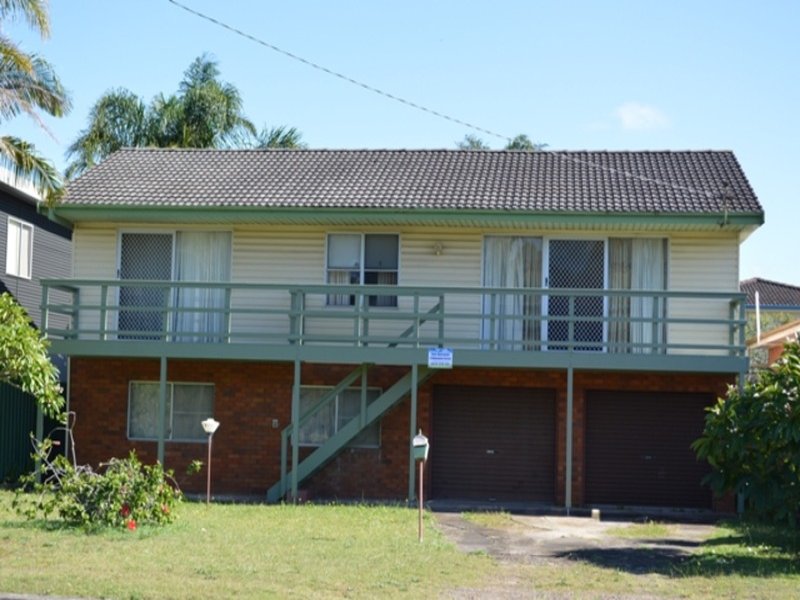195 Beach Street, Harrington, NSW 2427