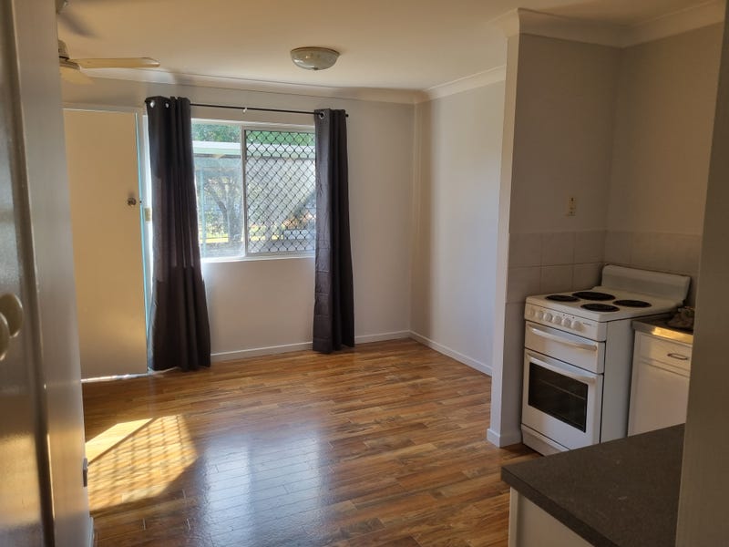 3/6 Boles Street, West Gladstone, QLD 4680