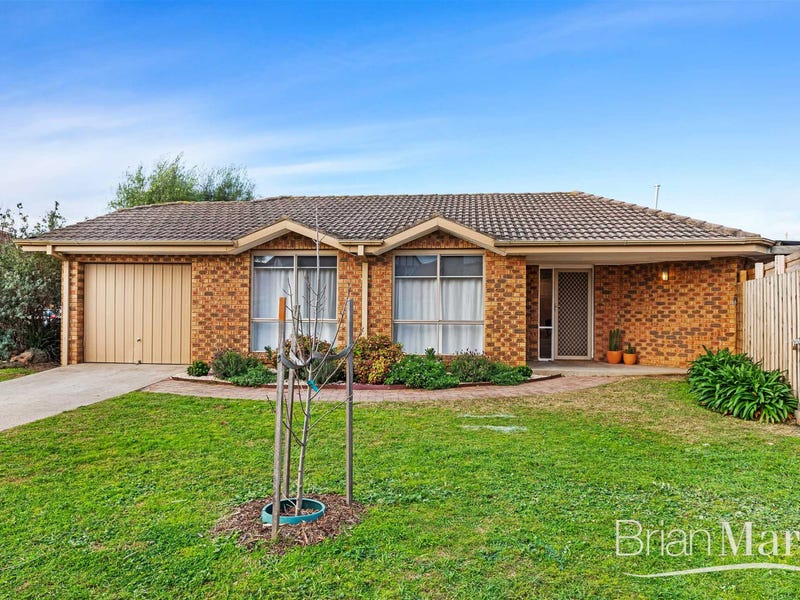 7/5 Tower Road, Werribee, Vic 3030 Property Details