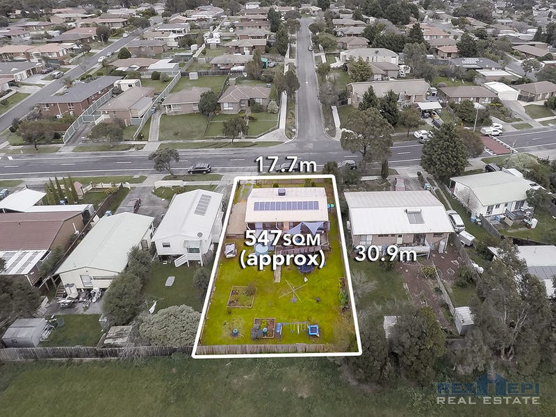 45 Willow Drive, Hampton Park, VIC 3976