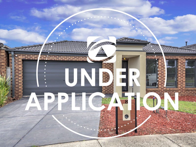 8 Boland Drive, Lyndhurst, VIC 3975