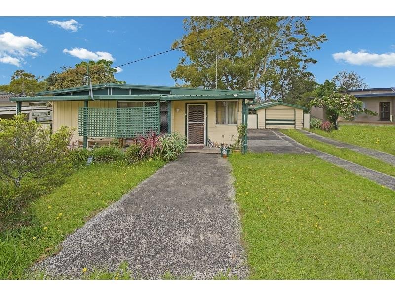 4 Joyce Avenue, Wyong, NSW 2259