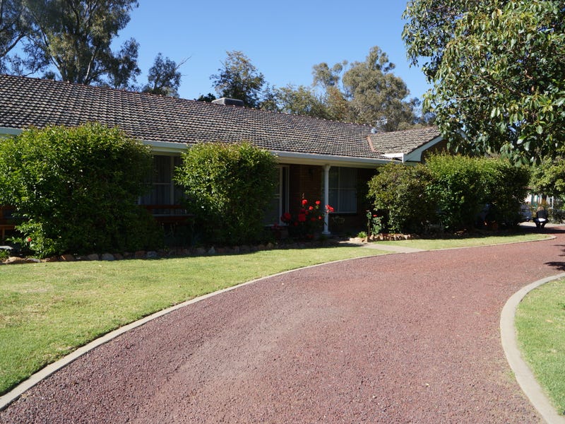 100 The Boulevard, Shepparton, VIC 3630