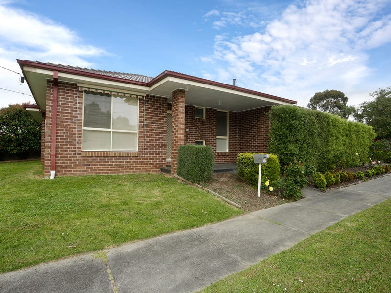 24 Redhill Avenue, Burwood East, VIC 3151