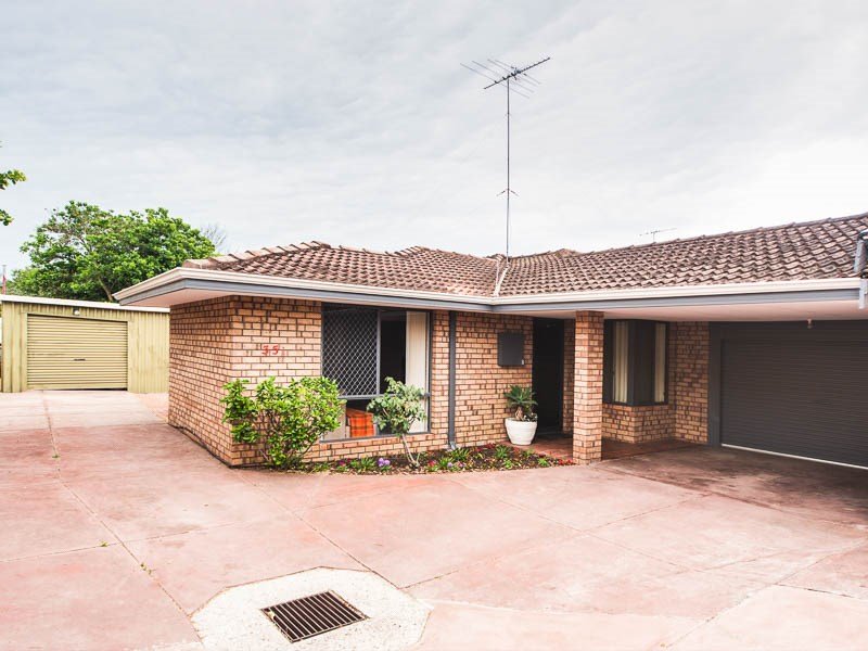 35A Mckimmie Road, Palmyra, WA 6157 Property Details