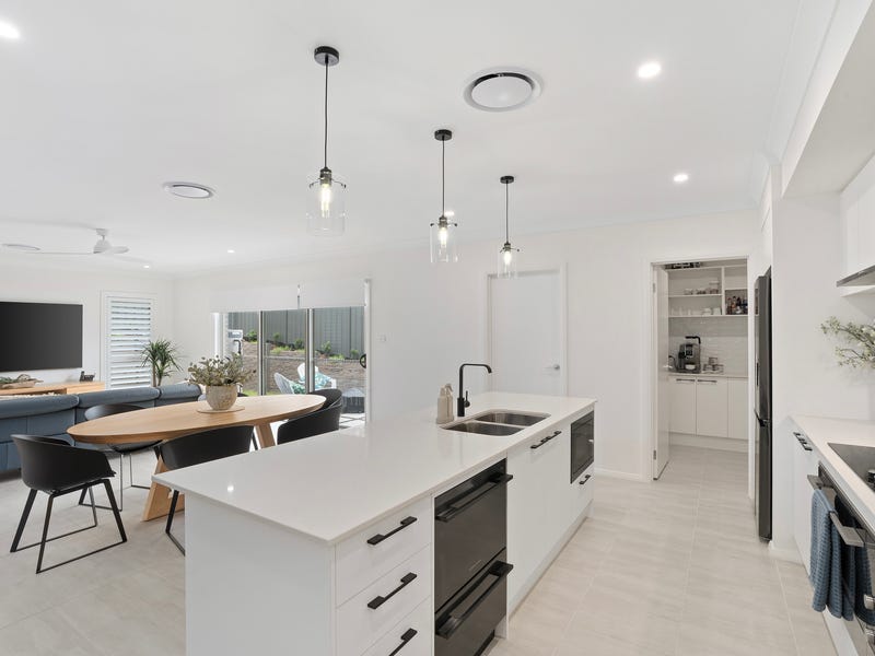 14 Breeze Street, Gwandalan, NSW 2259 Property Details