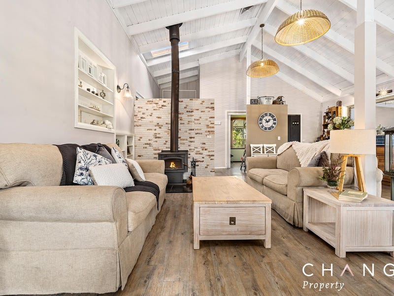 58 Serpentine Road, Erina Heights, NSW 2260