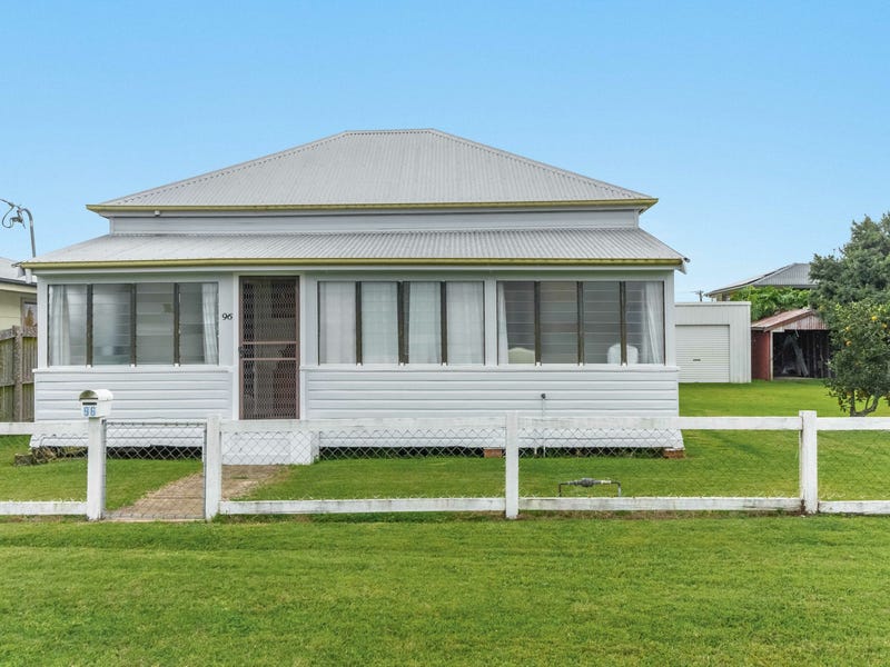 96 Farley Street, Casino, NSW 2470 Property Details