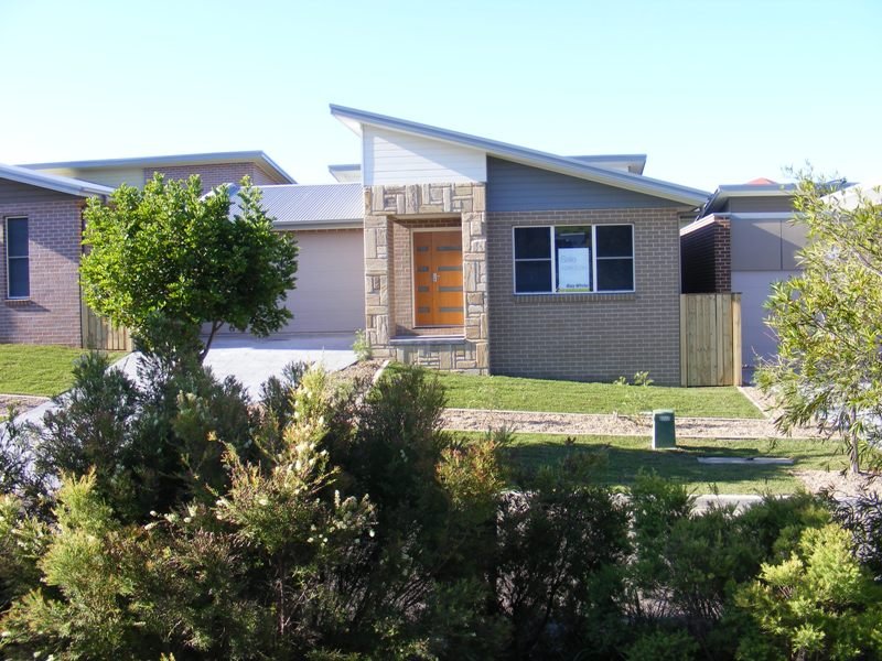 62 Whittaker Street, Flinders, NSW 2529