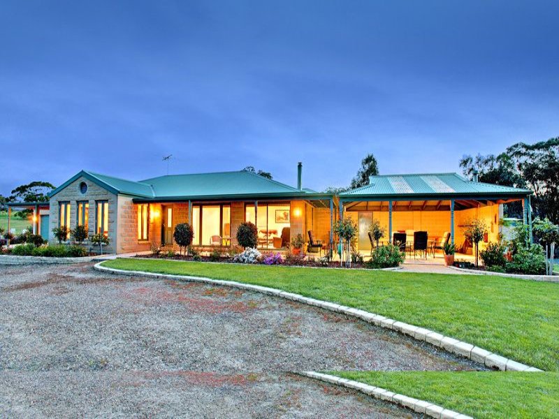 19 MATHIESON ROAD, Wandong, Vic 3758 Property Details