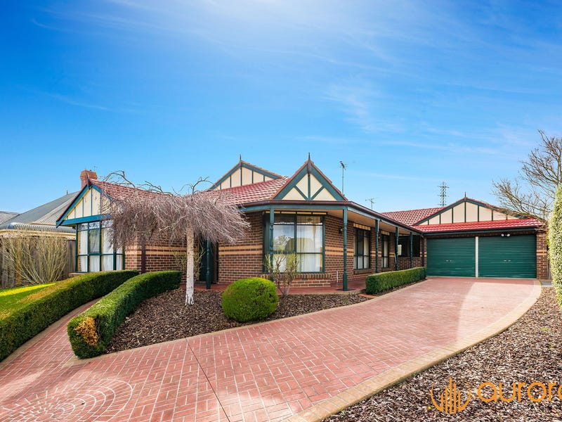 18 Gavinton Place, Berwick, VIC 3806
