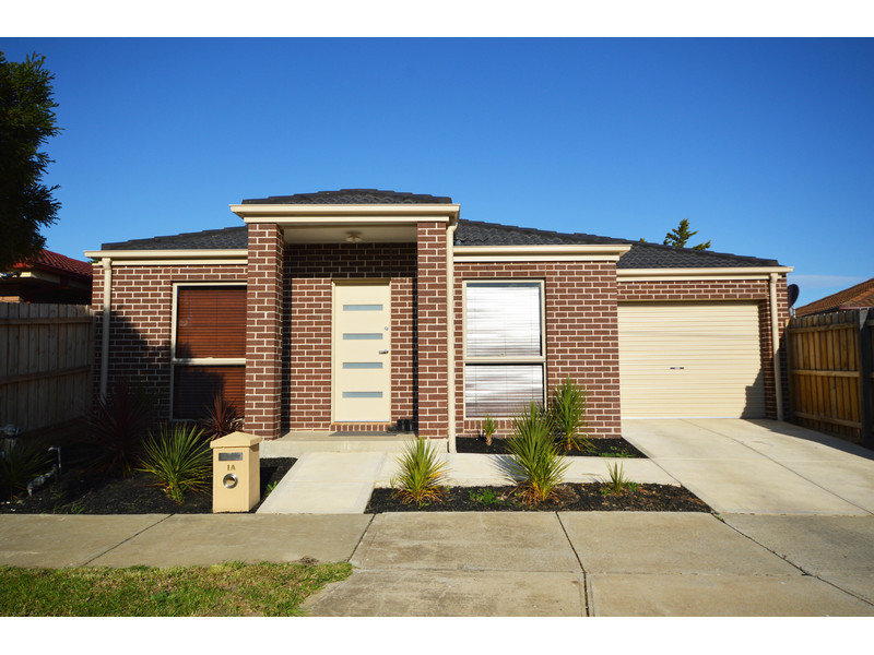 1A Petrel Court, Werribee, Vic 3030 Property Details