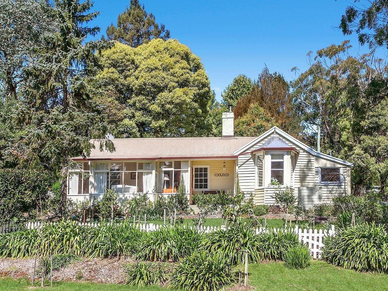 1974 Kangaloon Road, East Kangaloon, NSW 2576