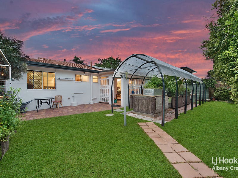 23 Jacaranda Drive, Albany Creek, QLD 4035