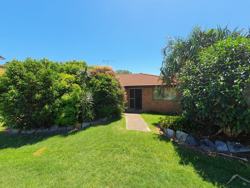 4 Second Avenue, Stuarts Point, NSW 2441