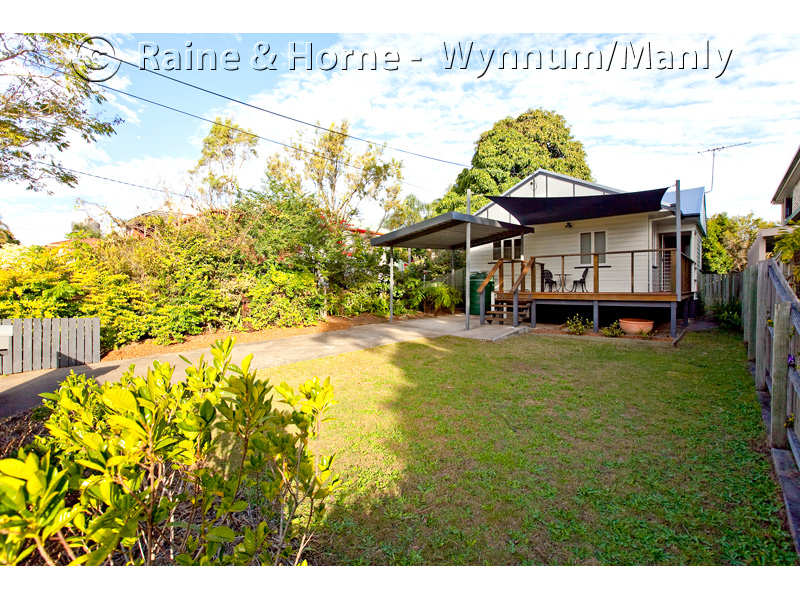 40 Carnation Road, Manly West, Qld 4179