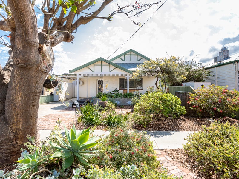 30 Tasman Street, Mount Hawthorn, WA 6016