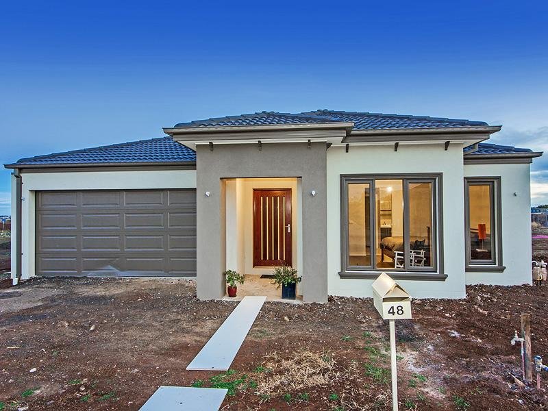 48 Aubisque Close, Plumpton, VIC 3335