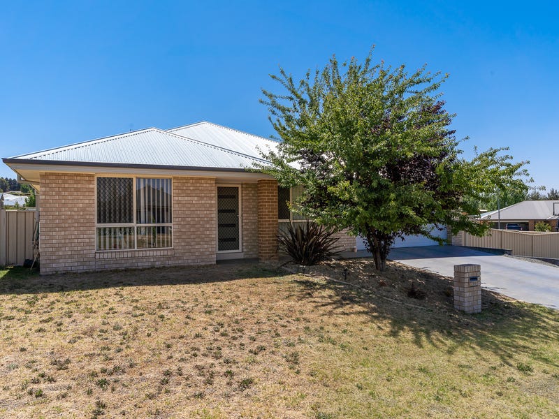 16 Lombardy Way, Orange, NSW 2800 Property Details