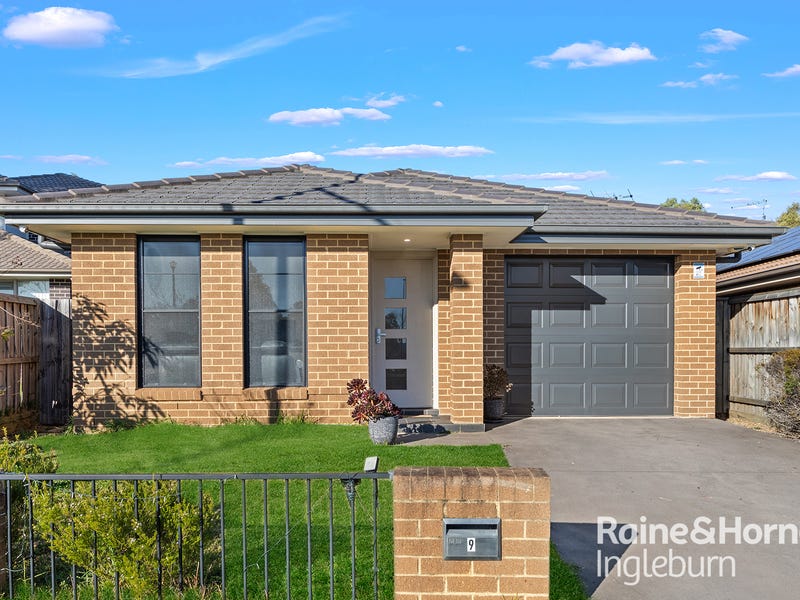 9 Grampian Avenue, Minto, NSW 2566 Property Details