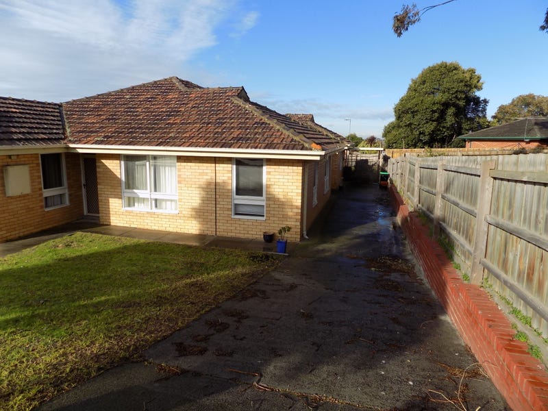 2/2 Brady Road, Dandenong North, Vic 3175