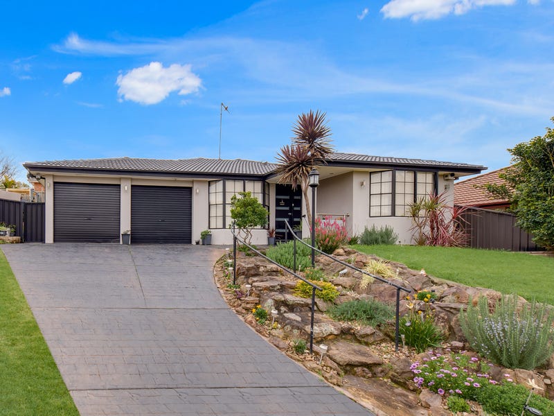 16 Tanami Place, Bow Bowing, NSW 2566