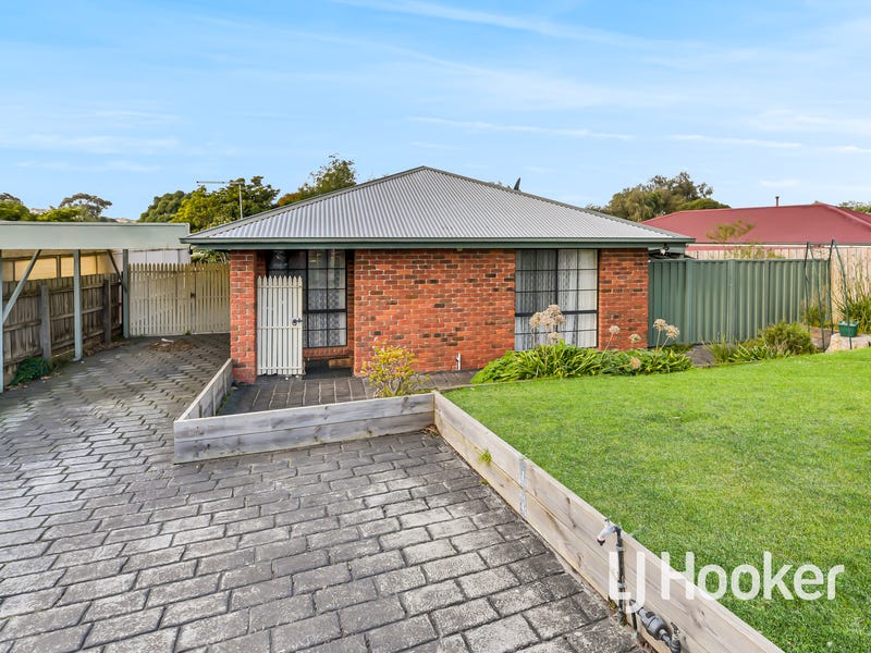 31 Duncan Drive, Pakenham, Vic 3810 House for Sale