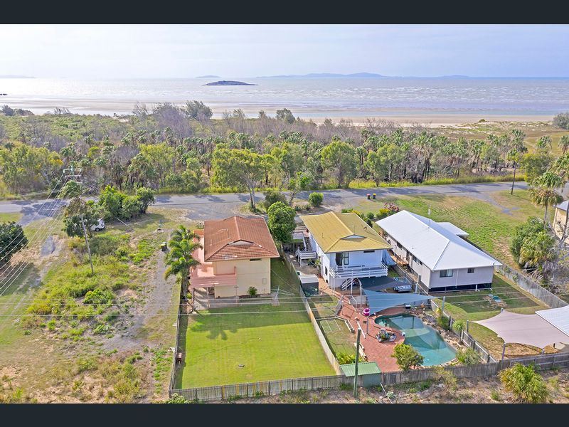 800 Scenic Highway, Kinka Beach, QLD 4703