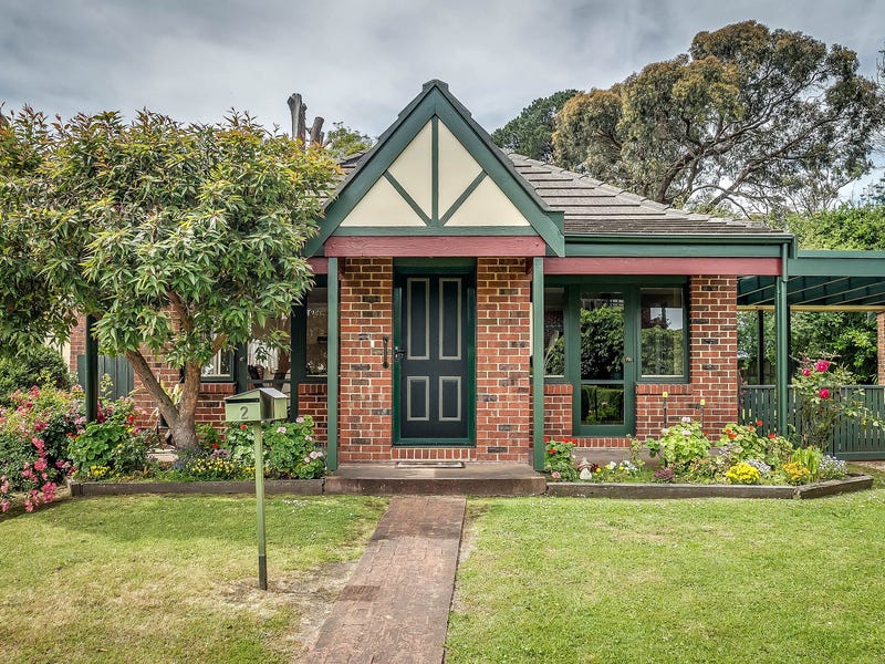 2/3 Devenish Avenue, Montrose, VIC 3765