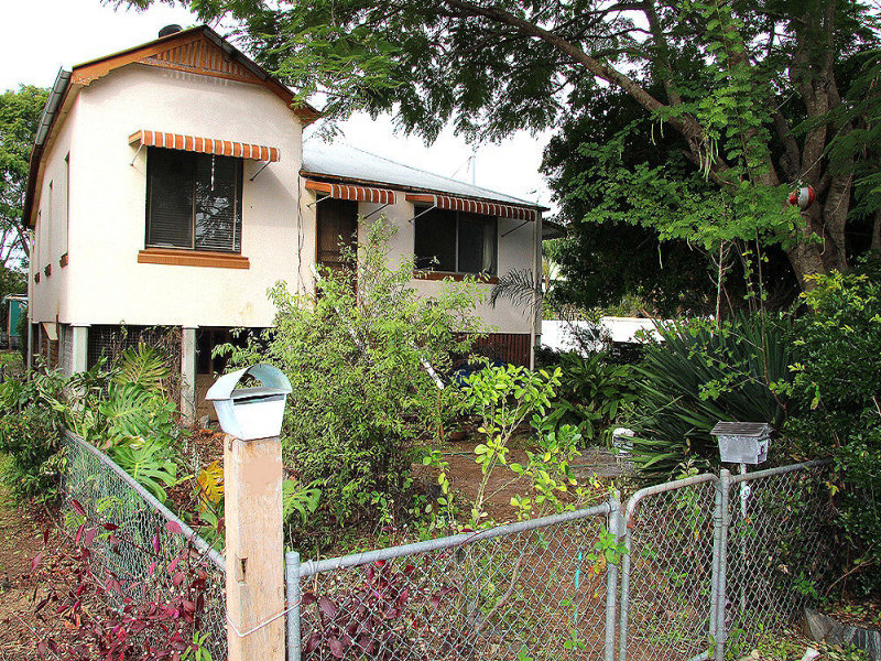 30 Barton Street, Sandgate, QLD 4017