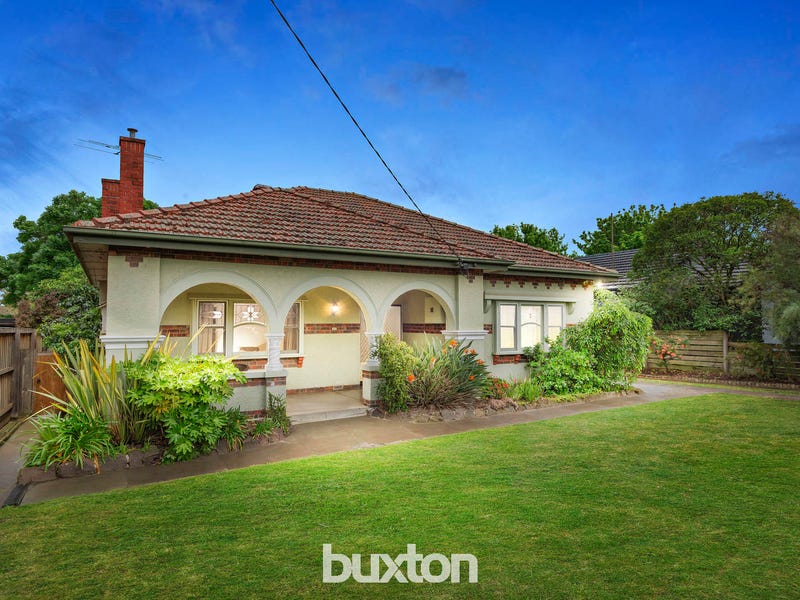 17 Tucker Road, Bentleigh, Vic 3204 Property Details