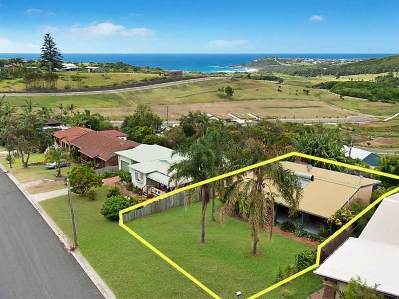 19 Blue Seas Parade, Lennox Head, NSW 2478
