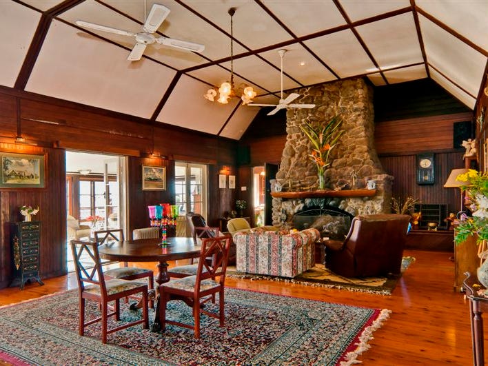 36 Rowan Lane, Maleny, Qld 4552 Property Details