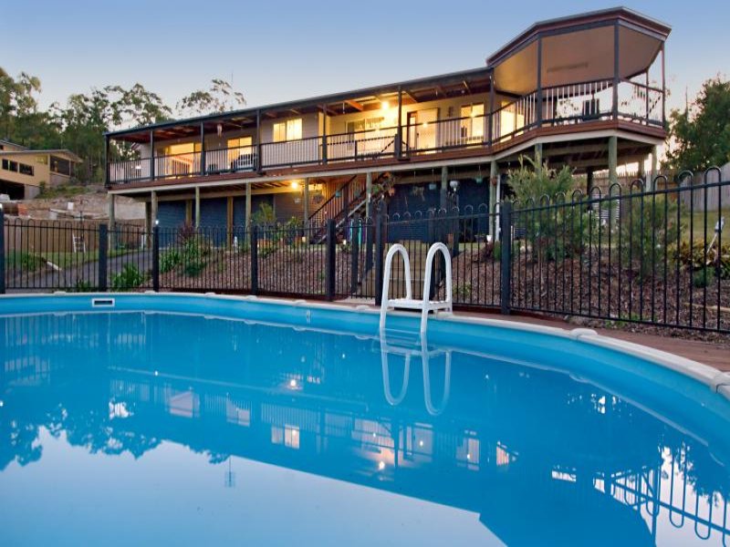 8 Gallery Place, Little Mountain, QLD 4551