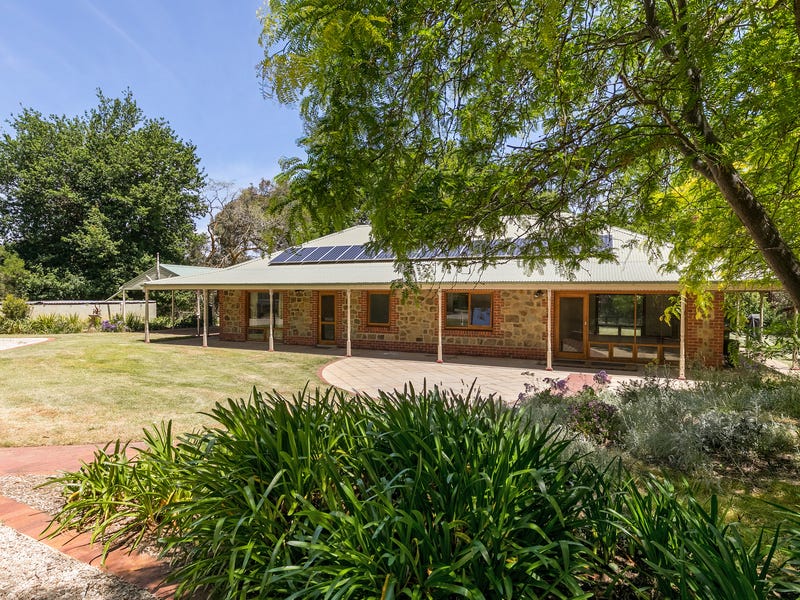 8 Oinns Road, Echunga, SA 5153 Property Details