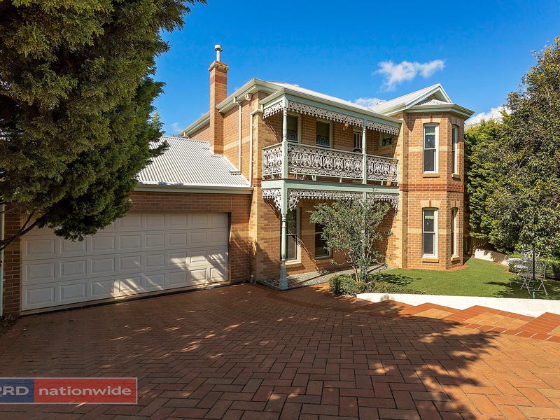 12 River Park Court, Werribee, Vic 3030 Property Details