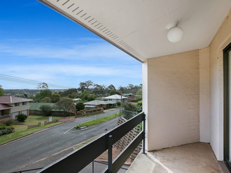 4/2 Benjamin Street, Mount Lofty, QLD 4350